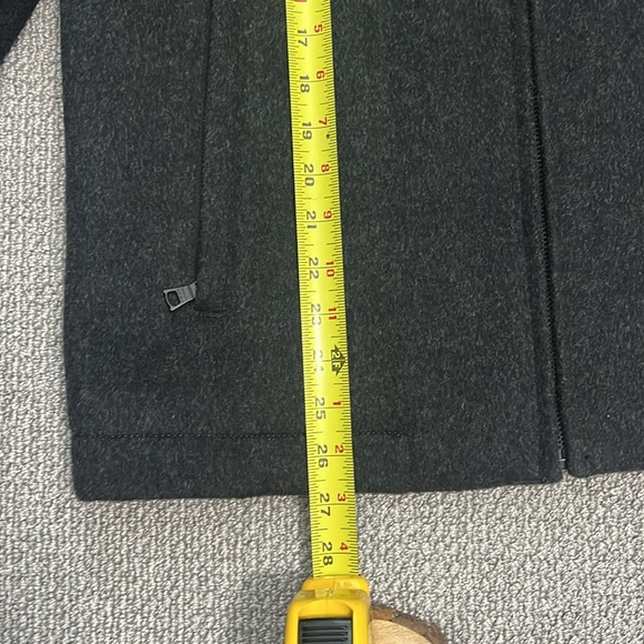 Banana Republic Men’s Short Wool Jacket - Picture 10 of 11